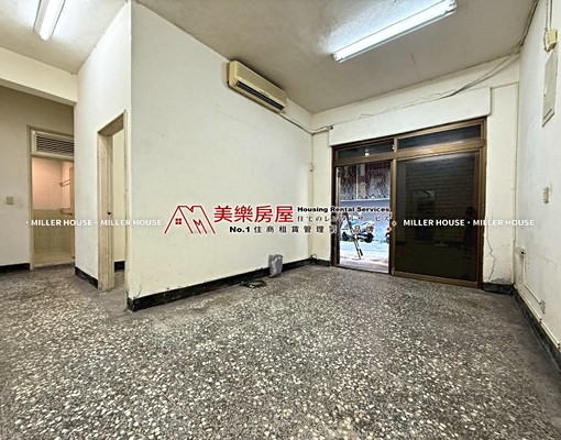 美樂*昆陽*一樓平面三房*適當工作室*可住可辦*可登記公司* - Image 1