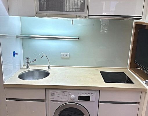 美樂*台北小巨蛋站*松山高樓採光一房*可租補*有管理有收垃圾 - Image 2