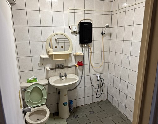 免仲可租補、近文昌北門國中小,電梯大3房,家俱全配,可養寵 - Image 5