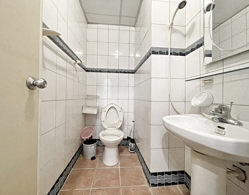 可租補南屯文心森林公園稀有大兩房兩衛車位捷運宅 - Image 6