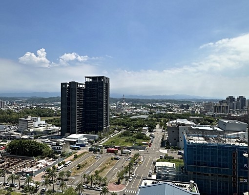 頭份昕見築全新釋出大三房朝南無敵景觀戶 - Image 1
