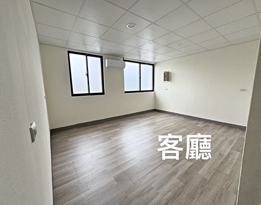 透天公寓邊間採光佳(屋主自租) - Image 9