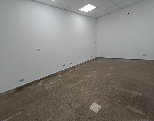新豐建興路一段1樓店面出租(含管理費+停車費) - Image 2