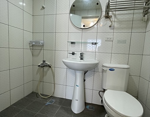 逢甲上安國小旁三房含車,大空間有家具電 - Image 7