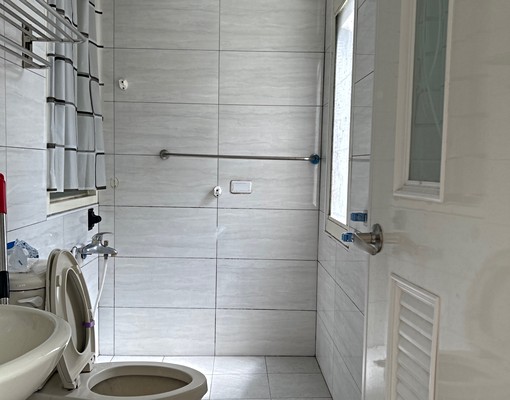 超大優質大套房出租,寬廣明亮舒適優雅 - Image 3