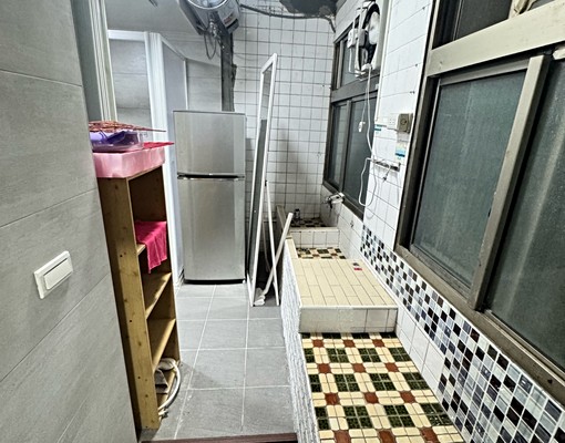 鄰近南港展覽館捷運站旁大套房 - Image 3