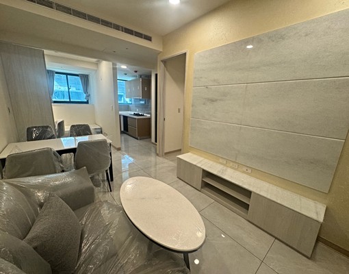 台北灣二房車位 - Image 1