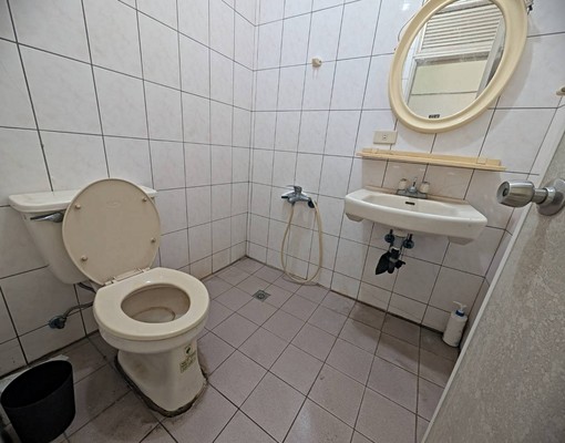 ✨屏西路店面透天樓出租共8房1店面6衛浴✨ - Image 9