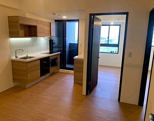 近體育大學站!全新精美兩房!可租補免服務費! - Image 1