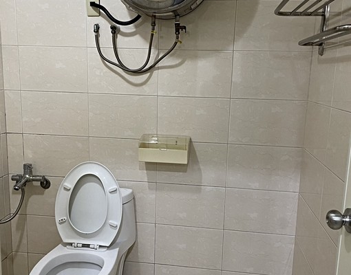 逢甲上安路電梯套房★大遠百、新光三越★ - Image 13