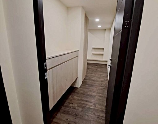 全新裝潢拎包入住家電家具全 - Image 1