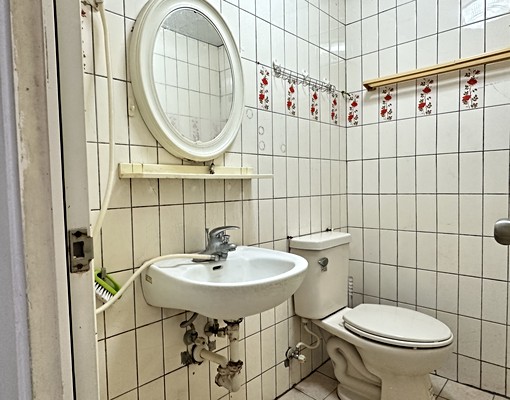 近昆陽捷運站準時付租只收月租6800元 - Image 5