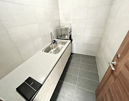 龍富新蓋全新高檔♥可報稅租補陽台獨洗系統貴炸滿♥乾濕分離 - Image 13