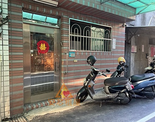 鄰近南雅夜市🔅1+2樓免爬高門口即可停車 - Image 1