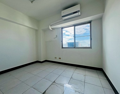 中西區｜荷蘭湖美明亮三房平車(租) - Image 12