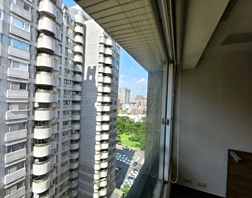 🌟可租補🌟巨蛋絕美2+1房新裝潢(視野採光通風一級棒) - Image 4