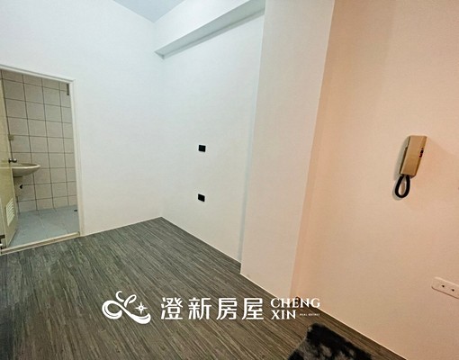 工業風套房,可租補養寵物,有獨立窗台 - Image 5