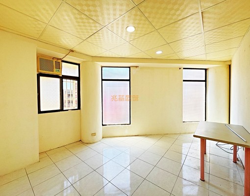 兆基社會住宅🏡桃園皇家大廈5房可租補免仲 - Image 2
