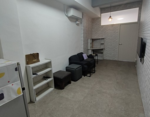 🏡凌群🏡基隆廟口旁全新裝潢透天三四樓分租 - Image 6