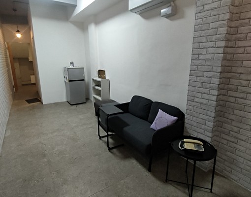 🏡凌群🏡基隆廟口旁全新裝潢透天三四樓分租 - Image 4