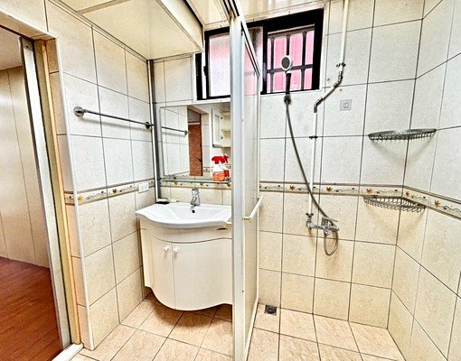 可寵✨可租補✨有更衣室衛浴開窗✨陽台獨洗曬 - Image 8