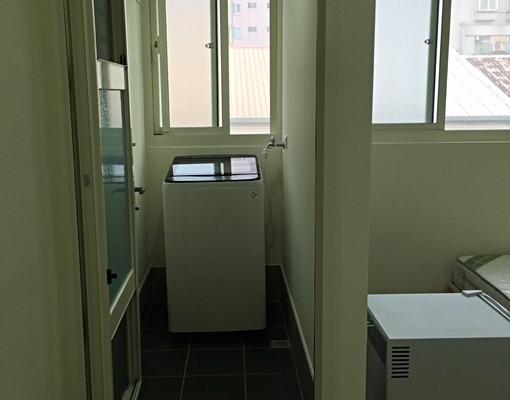 近捷運南京三民站分租套房/電子鎖 - Image 9