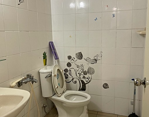 淡大套房出租,可租補,限女性,學生、上班族,仲介免,族 - Image 2