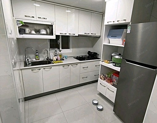 近亞東醫院站一樓屋況佳小資族共生雅房衛浴共用客廳廚房可租車位 - Image 4