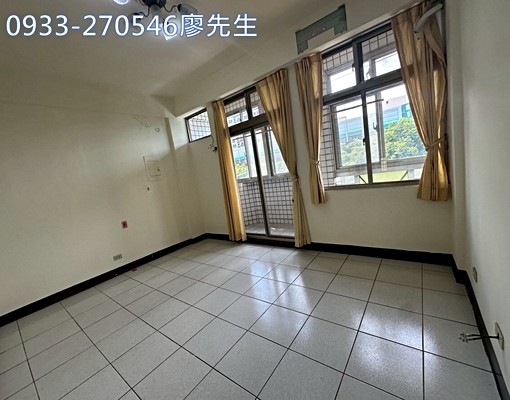 龍潭區/正新龍路金透天店面 - Image 6