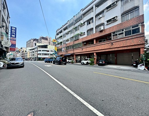 鼎中/金獅湖/文藻一樓小店舖 - Image 5