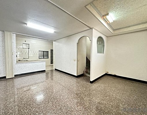 ✨安南區~安和路四房車庫透天~可寵物 - Image 3