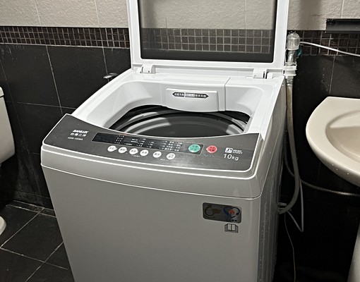 近捷運挑高美套房 - Image 10