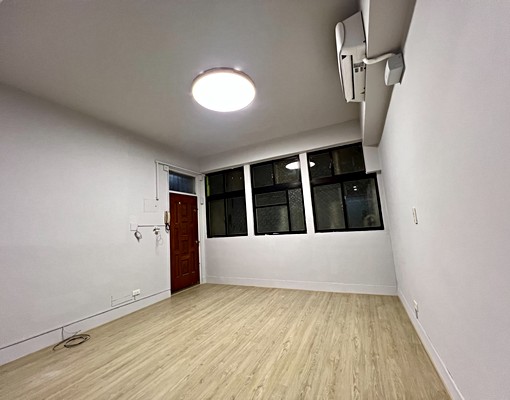 東昇社宅/免仲可補助/近三重及菜寮站全新裝潢隔間及冷氣兩房 - Image 1