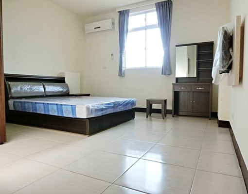 獨立套房★生活機能超優★環境單純★屋況佳 - Image 1