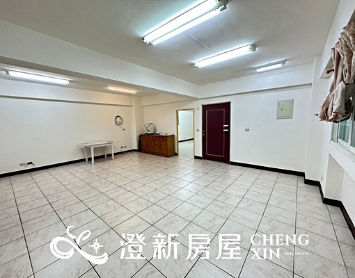 ✨近城隍廟遠百,稀有大坪數住家,一層一戶✨ - Image 2