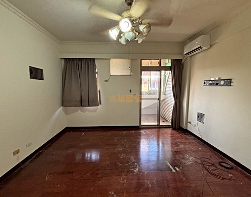 兆基社會住宅🏡(屋主整理中)中壢室內車庫透天🉑租補免仲介 - Image 5