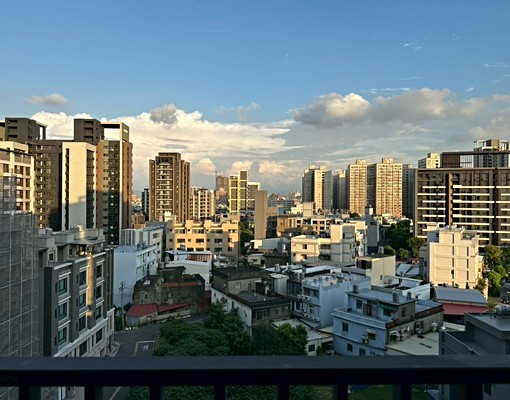 ❤️美宇❤️金雅品禾216三改二雙面採光平車 - Image 1