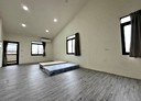 梧棲區-中央路一段住辦，60坪