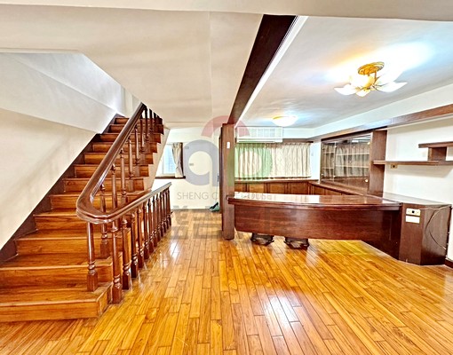 西屯永福路~寶輝商圈為鄰【優詩美地】全配美墅~車庫停車 - Image 6