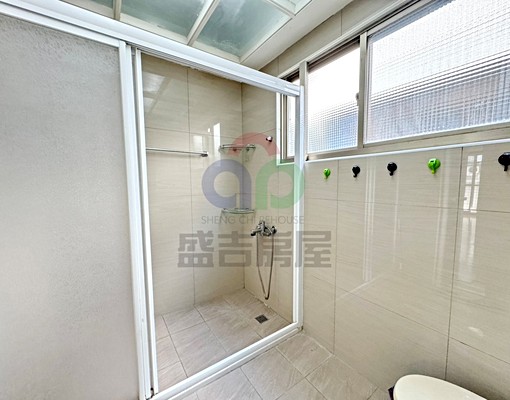 西屯永福路~寶輝商圈為鄰【優詩美地】全配美墅~車庫停車 - Image 10