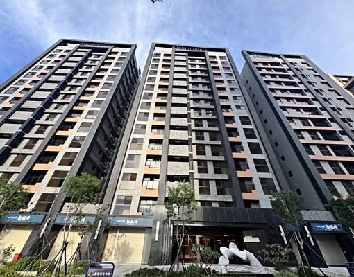 🌟中路新画峰|全新未住過✨2房溫馨宅💖 - Image 1