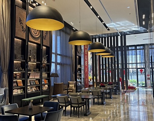 🐯🐯正A18蛋黃區飯店公設泳池2房車位 - Image 1