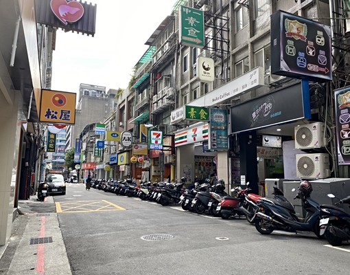 站前雙子星信陽街邊間透天厝大家宅金店-楊彩蓮 - Image 15