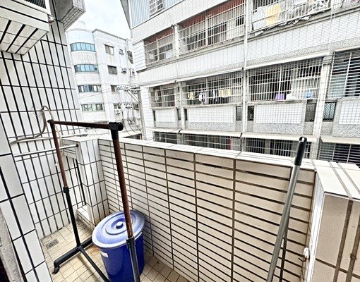 租屋補助✅小資首選.共洗獨曬✅騎車文心森林.秀泰6分✅ - Image 9