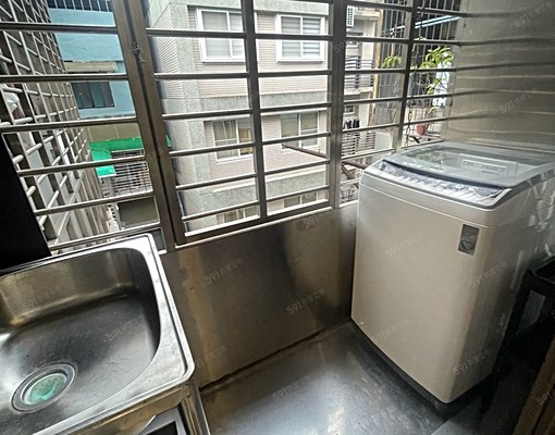 近小巨蛋站可租補屋況佳溫馨獨立陽台套房陽台大空間可代收垃圾 - Image 8