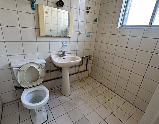 鄰近裕隆城、新店區公所可寵大三房歡迎合租 - Image 6