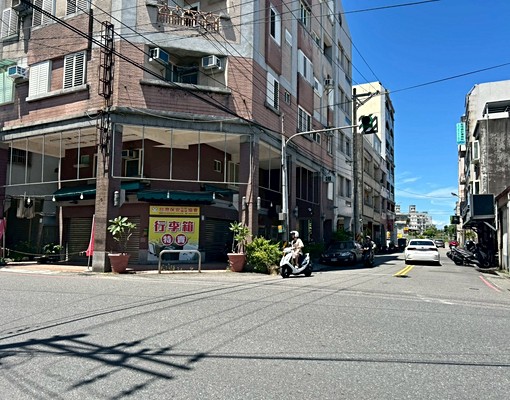 羅東後站生活機能超讚一房一廳二樓華厦 - Image 2