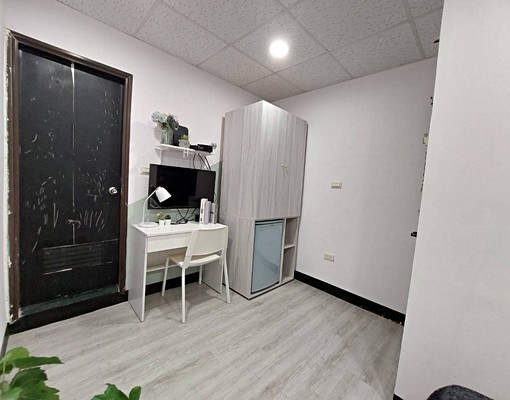 💞長安西路❤️可寵套房👉網路第四台🏠可租補 - Image 3