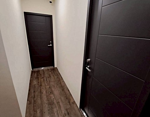 3分鐘新埔站全新裝潢套房拎包入住家電家具全新 - Image 1