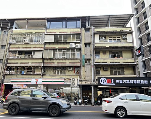 近【秀朗橋捷運站】全新整理邊間大3房 - Image 2